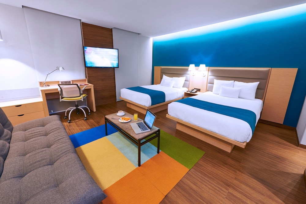 Suite, 2 Double Beds, Non Smoking