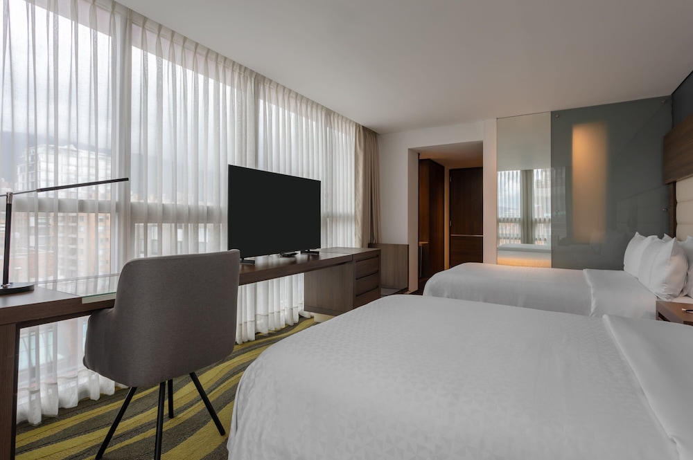 Executive Room, 2 Double Beds (Club Level) photo 2