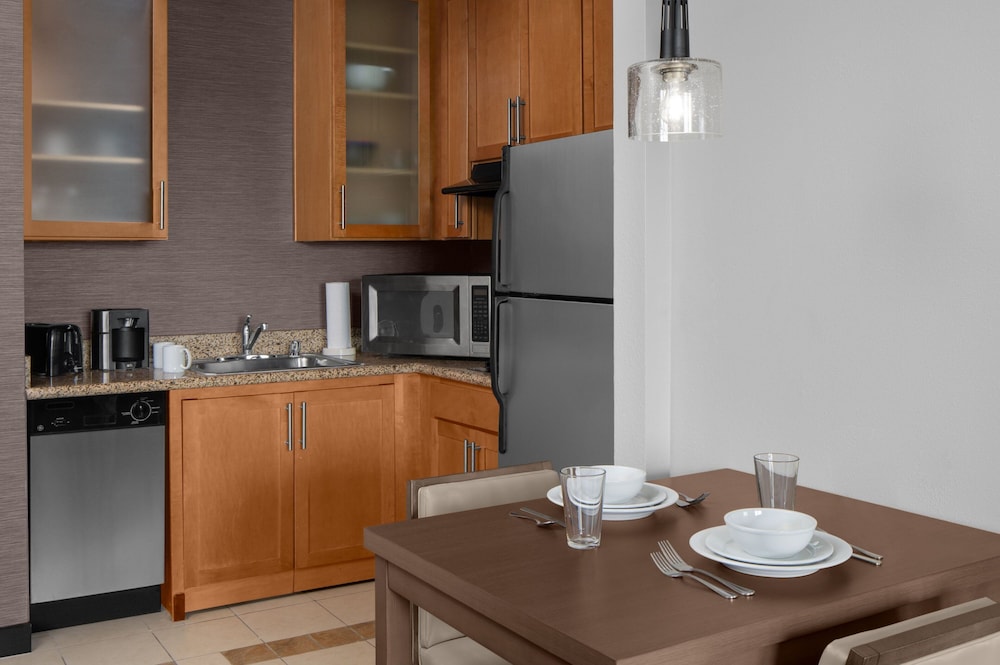 Room, 1 Bedroom (Mobility Accessible, Tub) photo 3