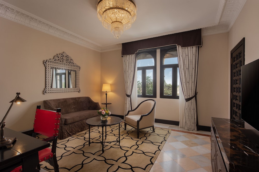Executive Suite, 1 Bedroom thumbnail 5