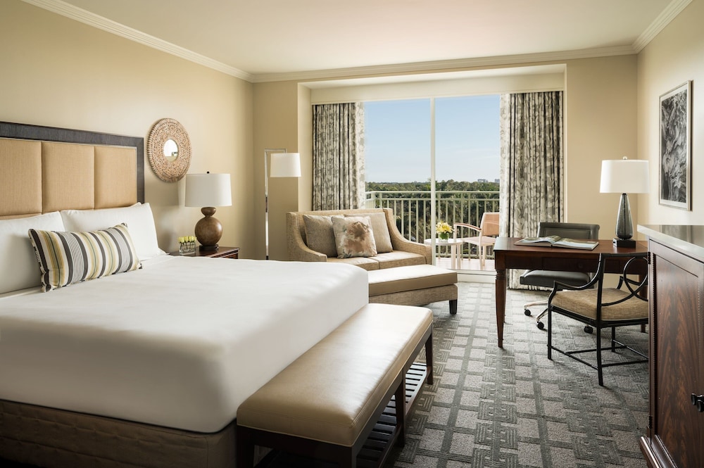 Room, 1 King Bed (Balcony) - Photo 1