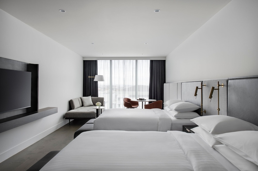 Premium Room, 2 Double Beds