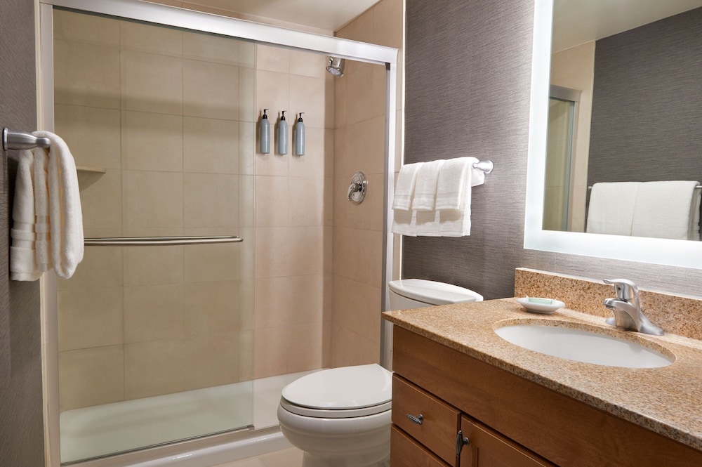 Suite, 2 Bedrooms - Photo 5