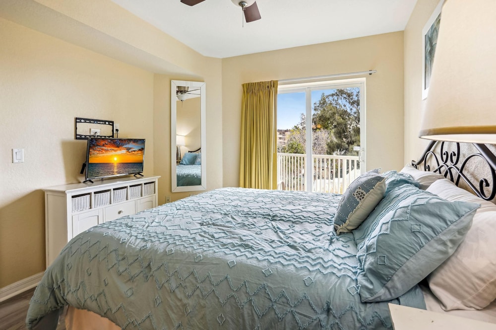 Condo, Multiple Beds (Sunset Vistas 302S) photo 2