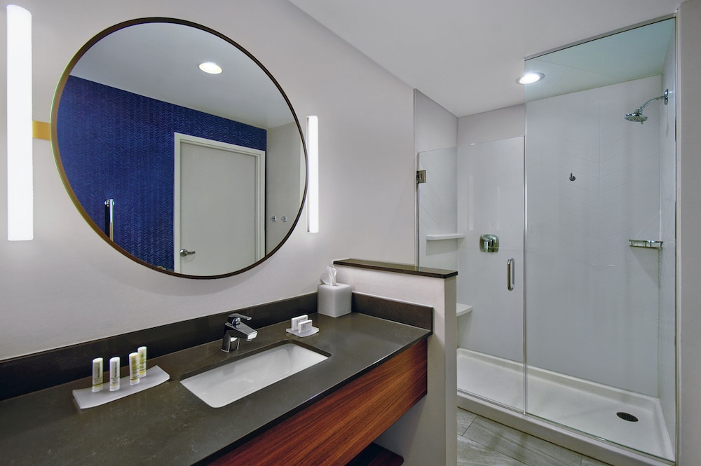 Suite, Multiple Beds