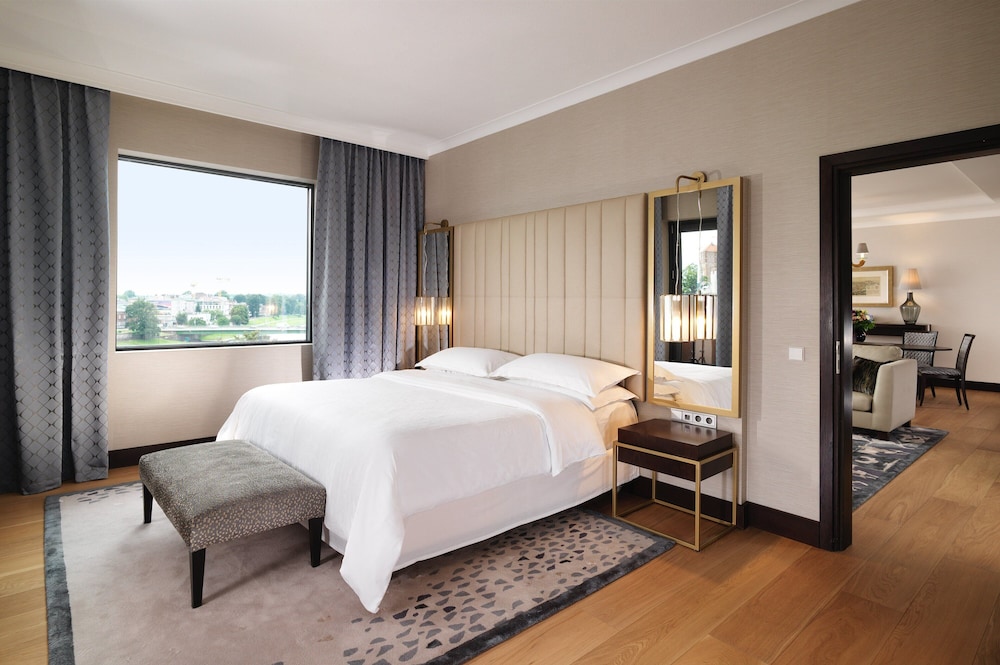 Royal Suite, 1 Double Bed - Photo 2