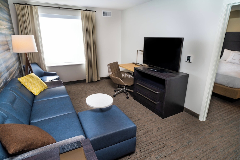 Suite, Multiple Beds - Photo 1