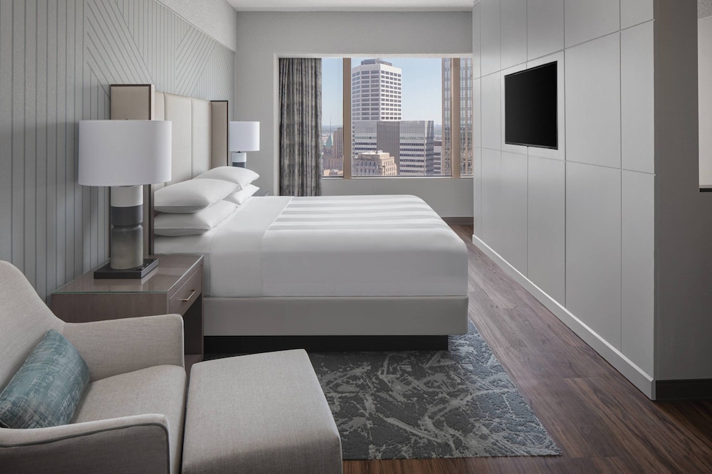 Club Room, 1 King Bed