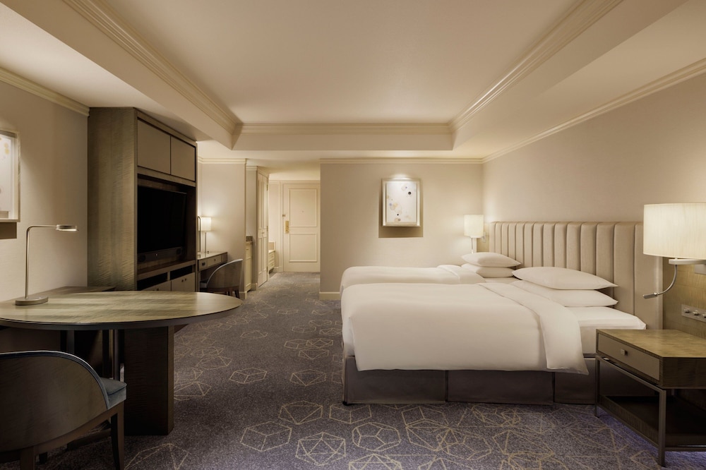 Club Room, 2 Twin Beds