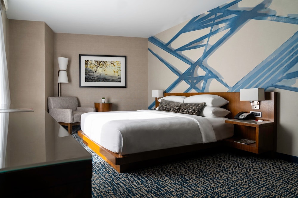 Room, 1 King Bed at Ithaca Marriott Downtown on the Commons in Ithaca