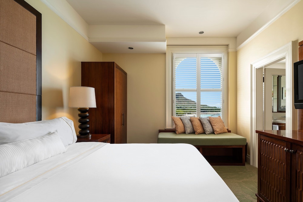 Banyon Ocean View 1 King or 1 Queen, Newly Renovated - Photo 1
