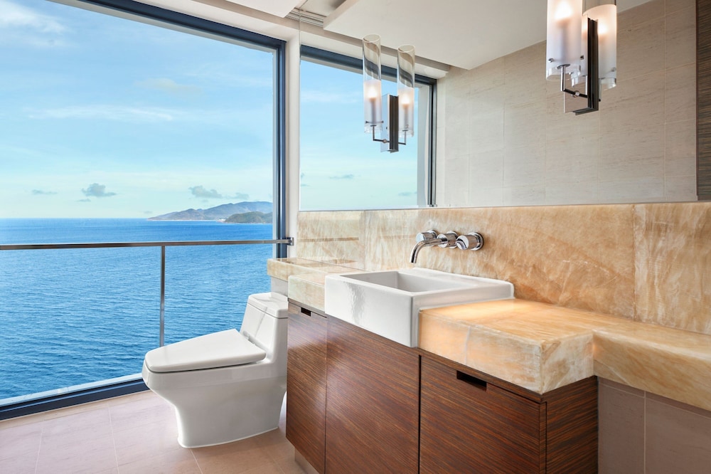 Executive Suite, 1 Bedroom - Photo 4