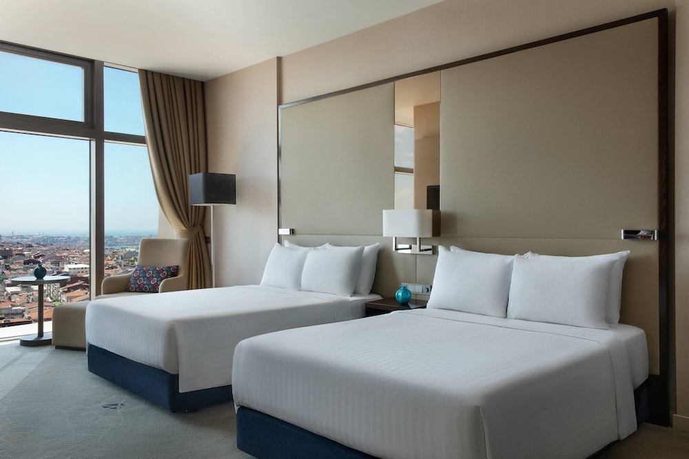 Superior Room, 2 Twin Beds, Executive Level (Lounge Access)