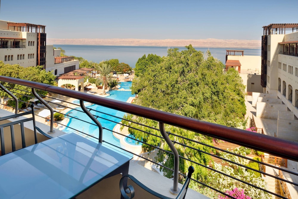 Studio Suite, 2 Queen Beds, Sea View (Balcony) - Photo 5