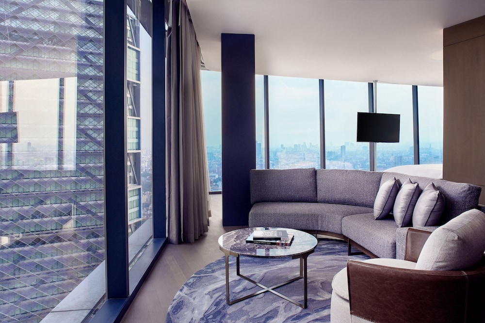 Junior Suite, 2 Queen Beds, Park View (Corner, Terrace)