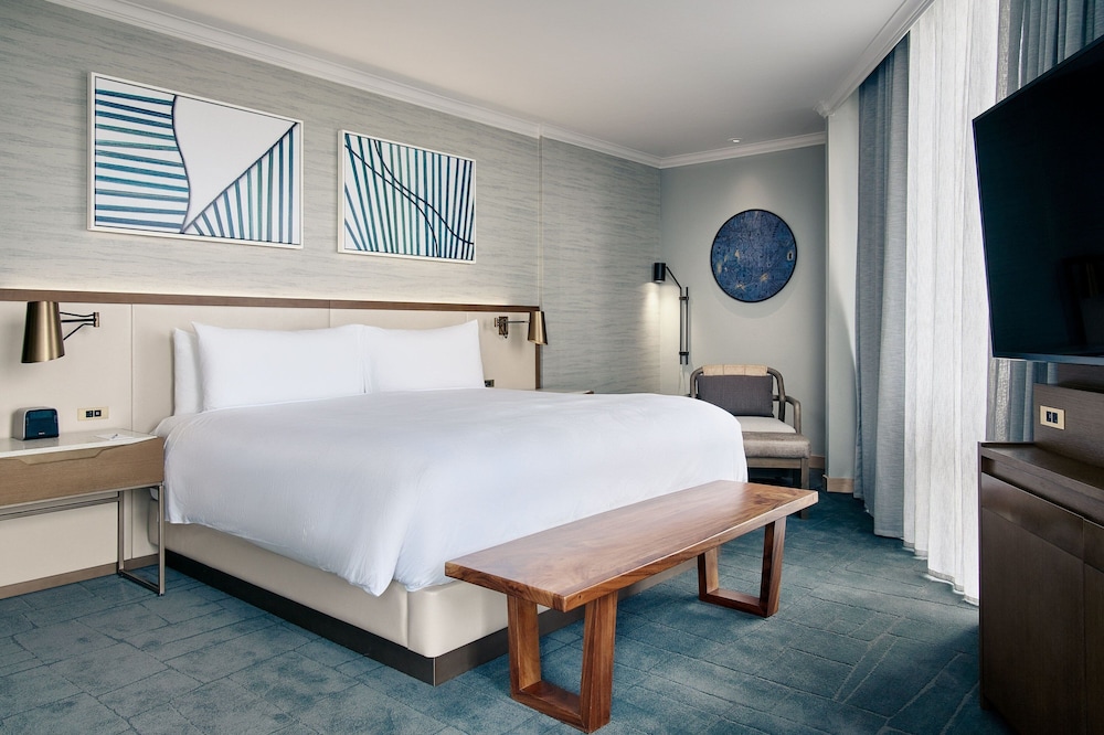 Executive Suite, 1 King Bed with Sofa bed, Terrace - Photo 4