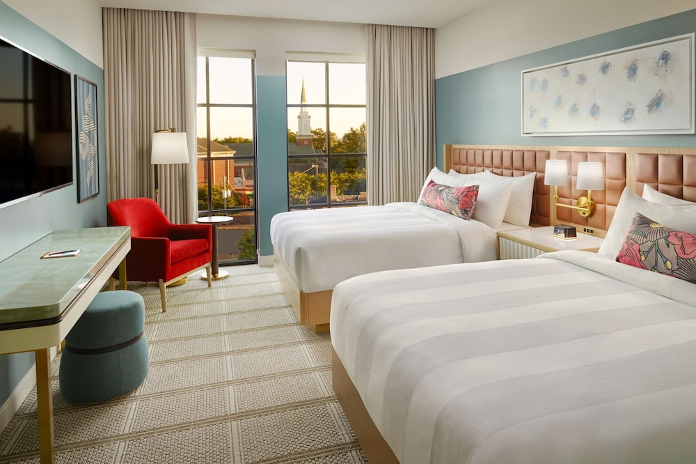 Standard Room, 2 Queen Beds - Photo 1