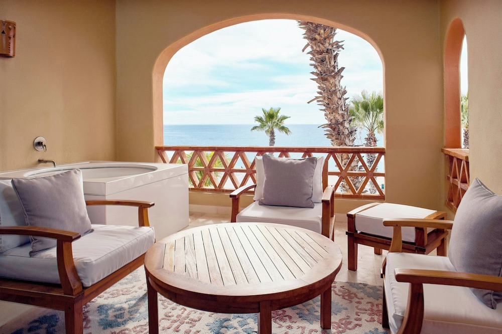 Suite, 1 Bedroom, Balcony, Oceanfront