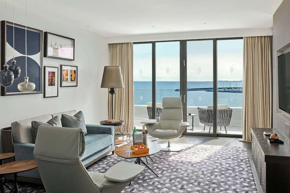 Signature Suite, 1 Bedroom, Sea View
