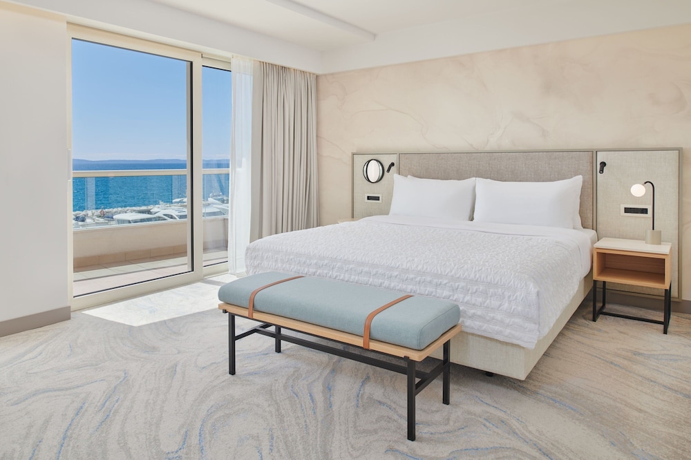 Premium Room, 1 Double Bed, Sea View (Balcony)