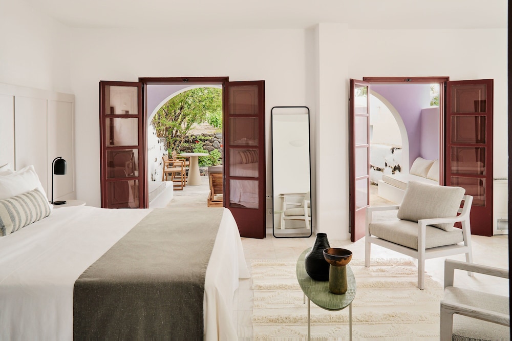 Suite, 2 Bedrooms (Balcony) - Photo 2