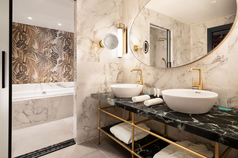 Signature Suite, 1 Bedroom thumbnail 5