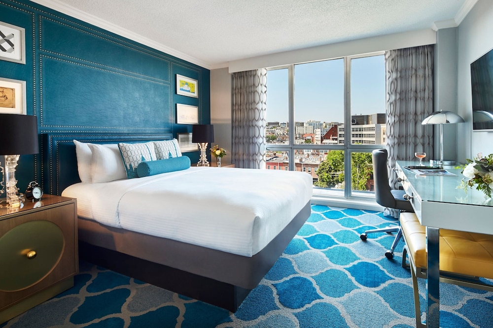 Room, 1 Queen Bed, City View - Photo 1
