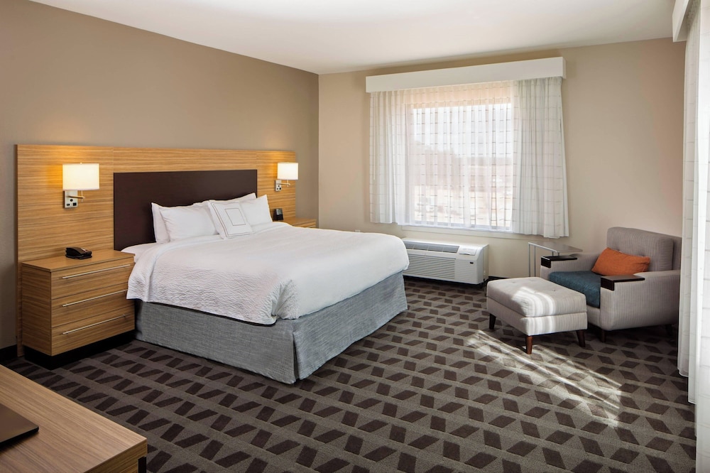 Suite, 1 Bedroom (Hearing Accessible)