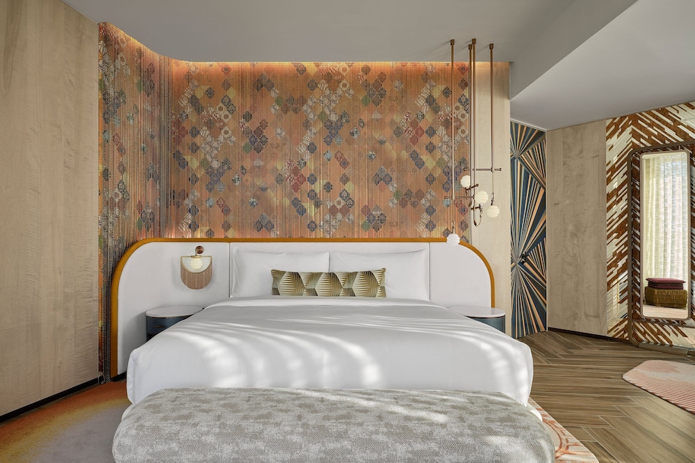 W King Suite - Panoramic Sea View with Balcony