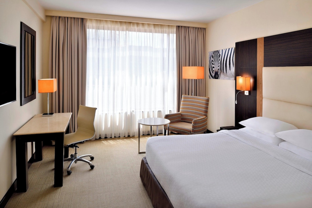 Traditional Room, 1 Queen Bed