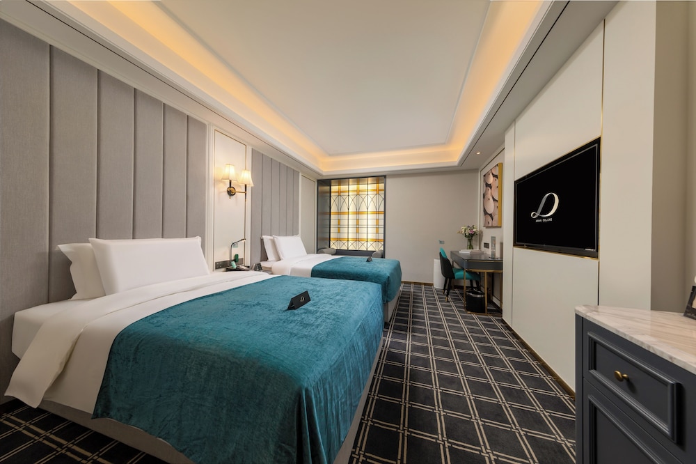 Superior Twin Room, No Windows