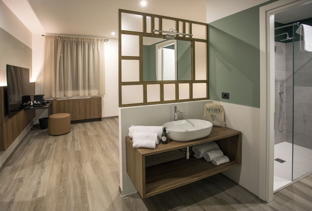 Exclusive Suite photo 2