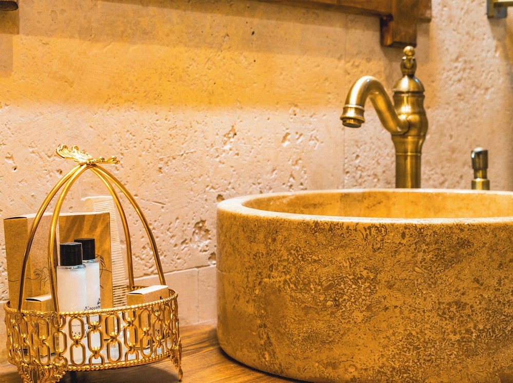 Sultan Deluxe Stone Room photo 2