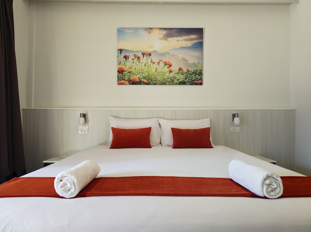 Superior Double or Twin Room - Photo 8