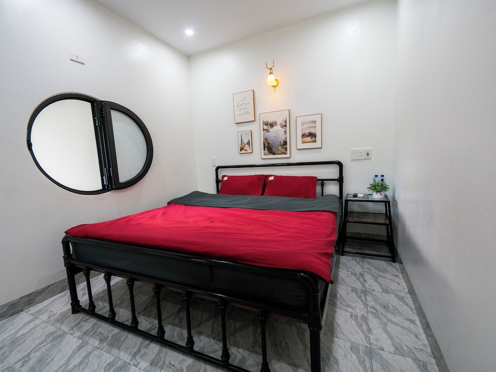 City Double Room, 1 King Bed photo 1