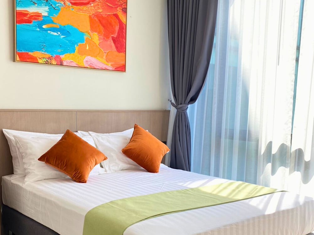 Standard Double Room - Photo 10