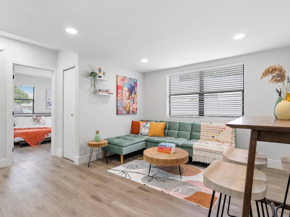 Comfort Apartment photo 1