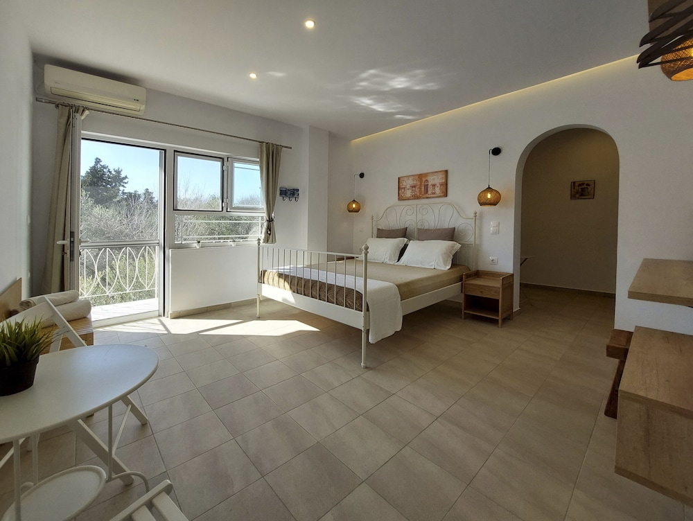 Apartment, 1 Bedroom, Garden View photo 3