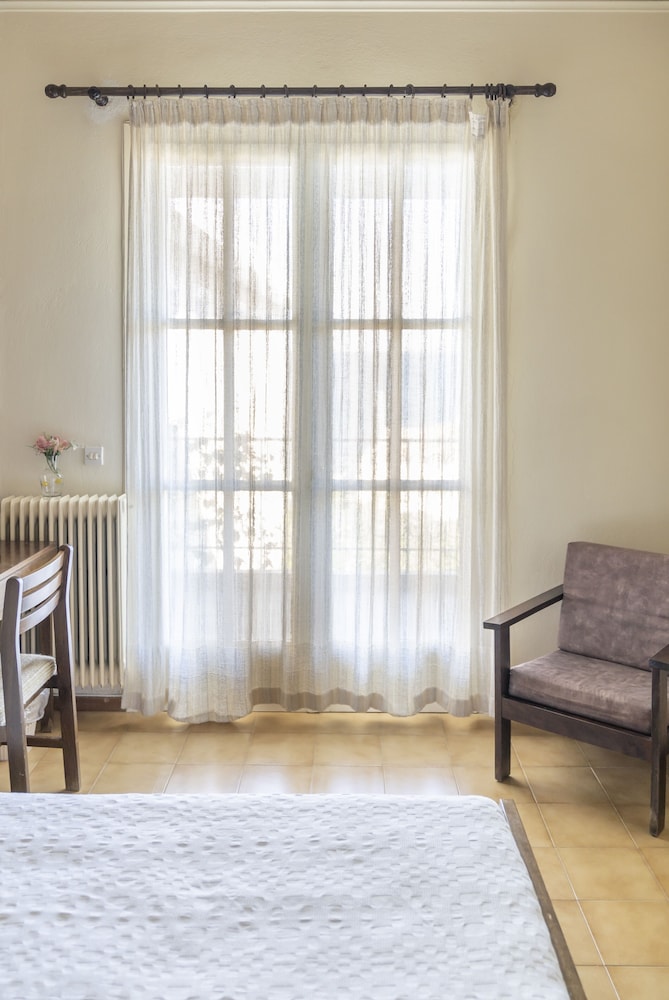 Classic Double Room, Garden View photo 3
