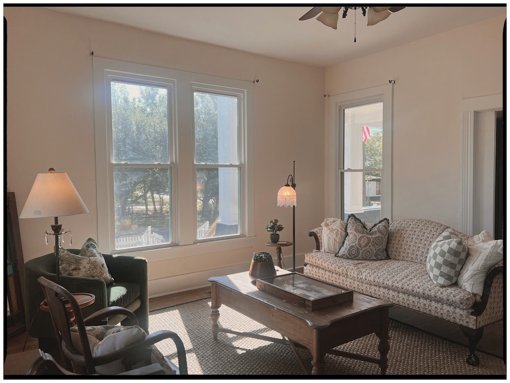 Deluxe Double Room, Garden View photo 2