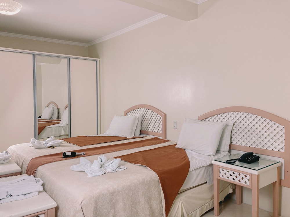 Standard Twin Room photo 2