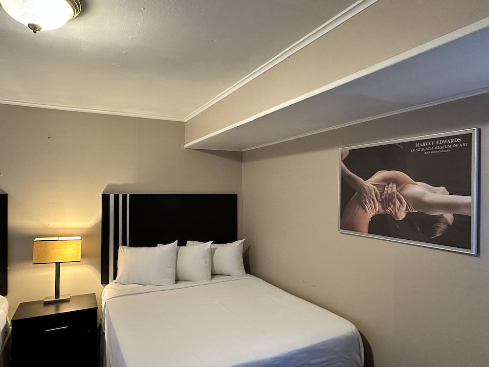 Standard Double Room photo 3