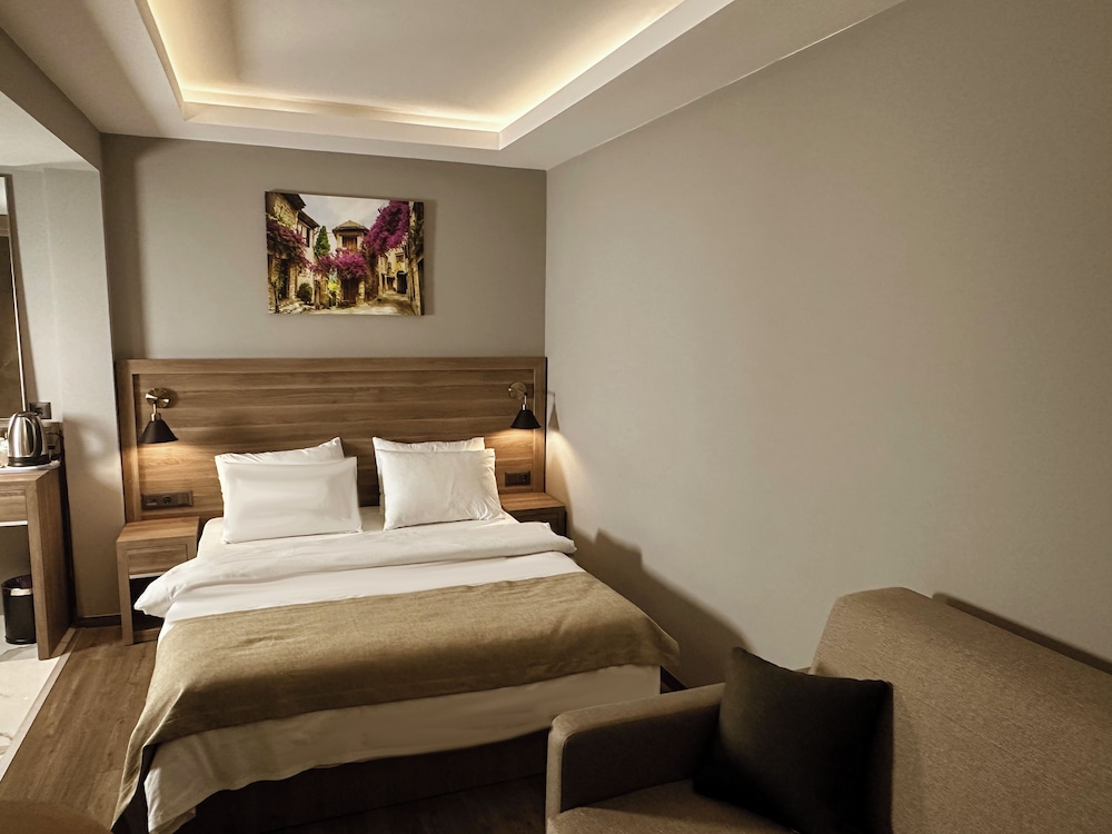 Junior Room