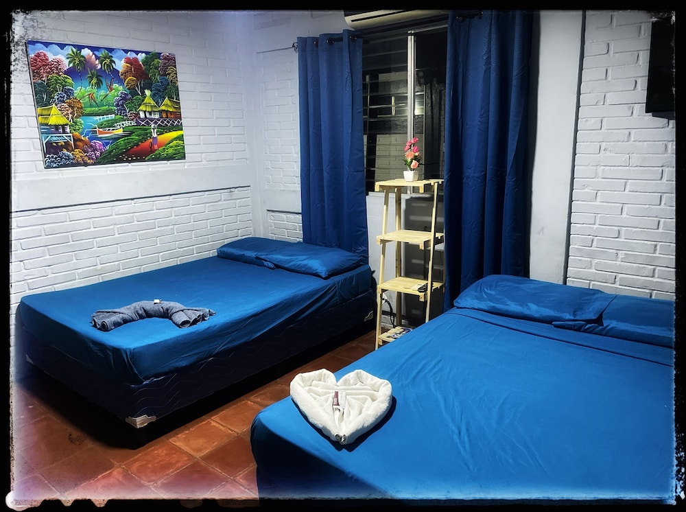 Classic Double Room, 2 Double Beds photo 3