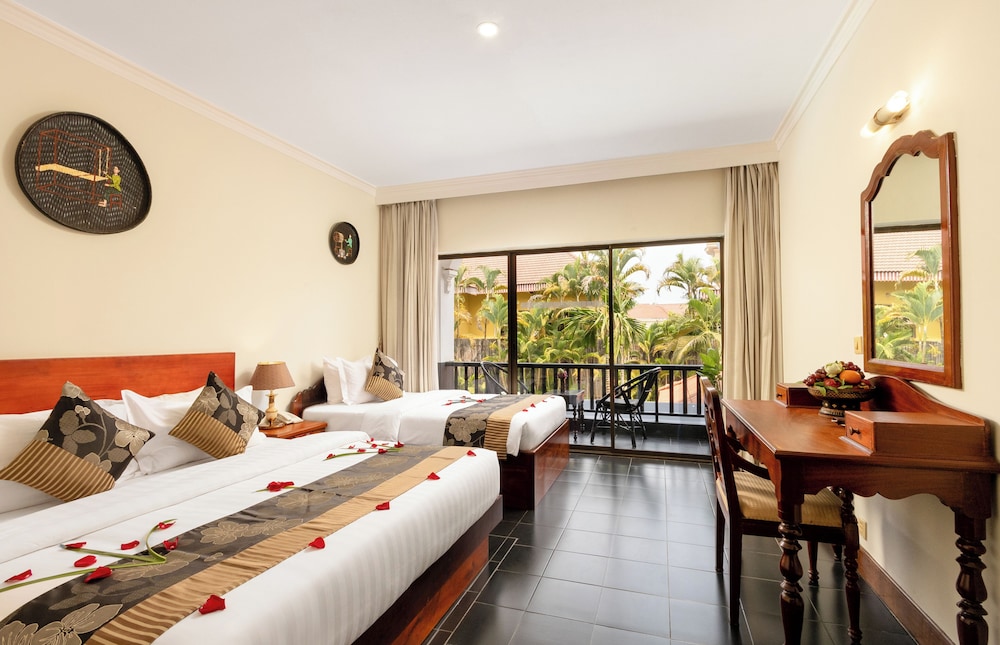 Family Room, Multiple Beds, Pool View photo 1