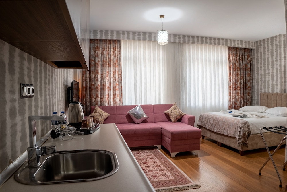 Standard Studio, 1 Double or 2 Twin Beds photo 3