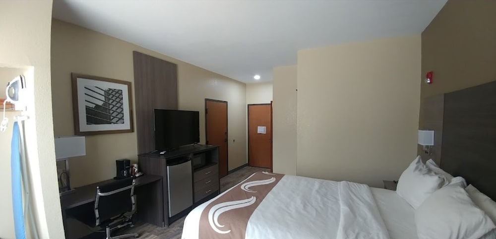 Room, 1 Double Bed, Non Smoking - Photo 7