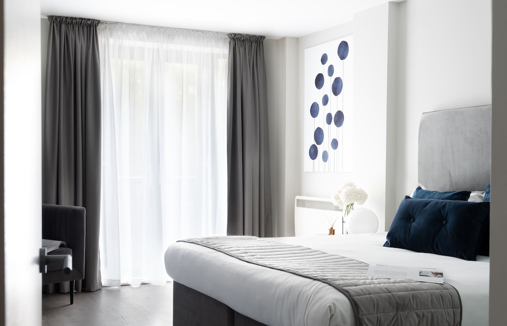 Premium Apartment