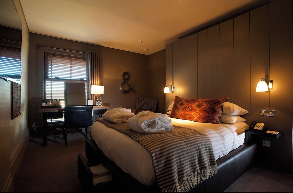Executive Room, 1 King Bed photo 1