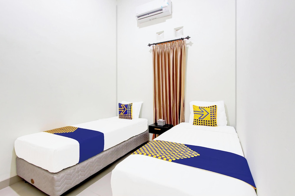 Standard Twin Room photo 1